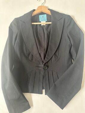 Marciano Black Pleated Single-Button Tailored Blazer
